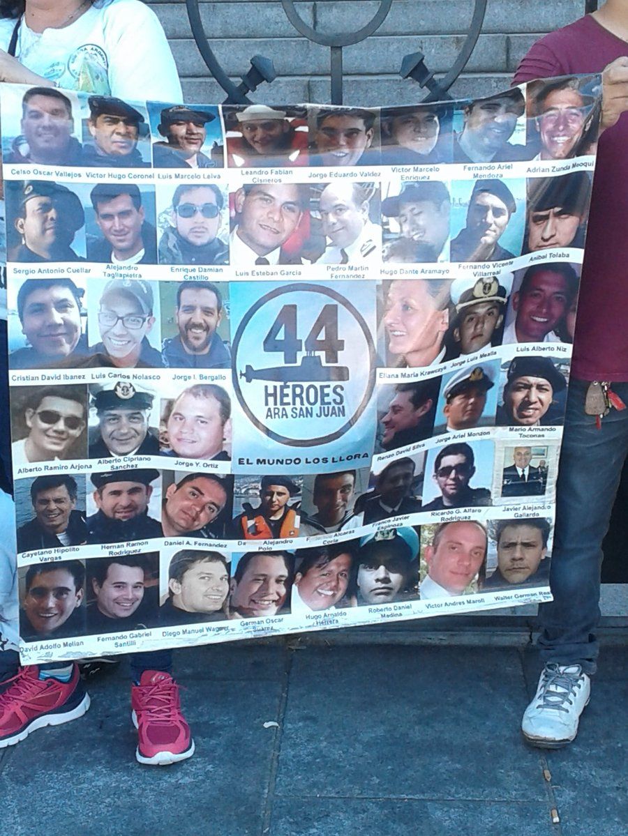 Marcha de familiares del ARA San Juan a 11 meses de su desaparición