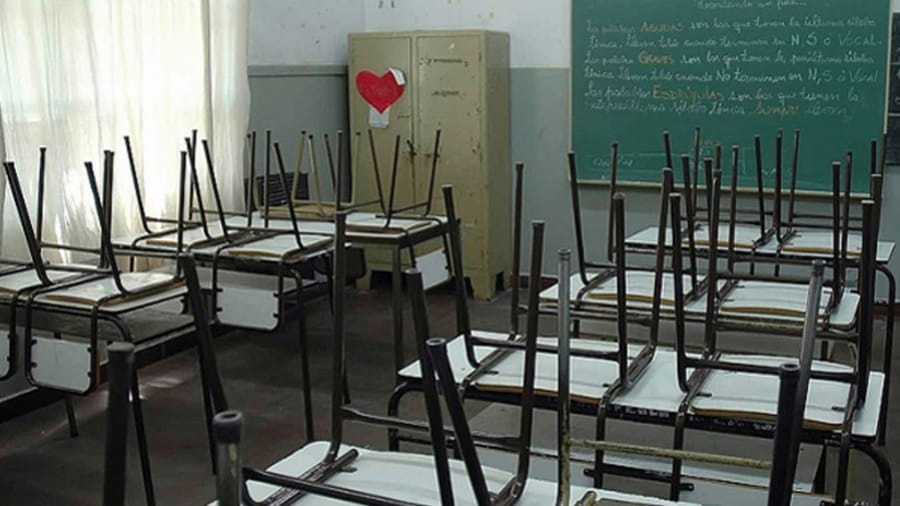 Insólito: Varias escuelas bonaerenses sin clases por marcha contra el FMI