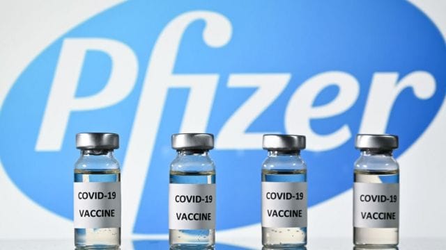 ¿Más vale tarde?: Llegan las primeras dosis de la vacuna Pfizer a la Argentina