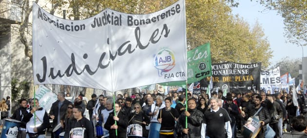 Contra la presencialidad plena: Judiciales bonaerenses no quieren volver a las dependencias de trabajo