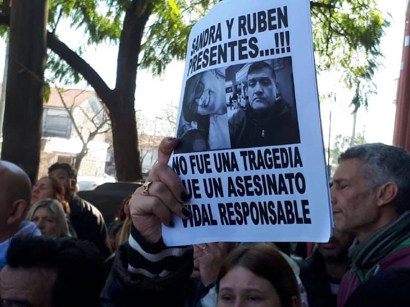 Malestar en Moreno: Docentes sospechan que se llevaron documentación del Consejo Escolar
