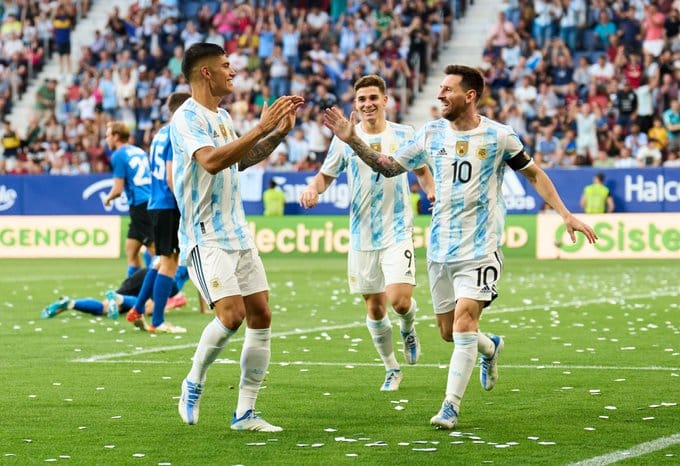 Con 5 goles de Messi, Argentina le ganó a Estonia