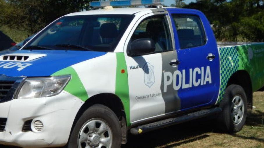 Miramar: Policía bonaerense detenido por vecinos tras robarse un celular