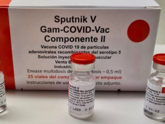 Argentina enfrenta a la variante Delta del coronavirus con sólo el 14% de su población vacunada con dos dosis