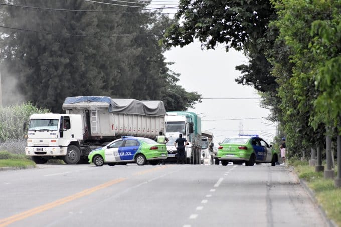 La UCR bonaerense criticó a Camioneros por el bloqueo a San Nicolás y el ataque a periodistas en San Pedro