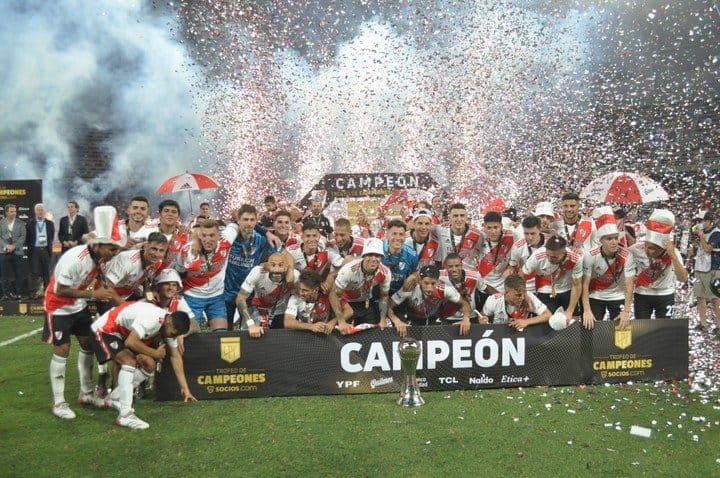River goleó a Colón y se quedó con el Trofeo de Campeones