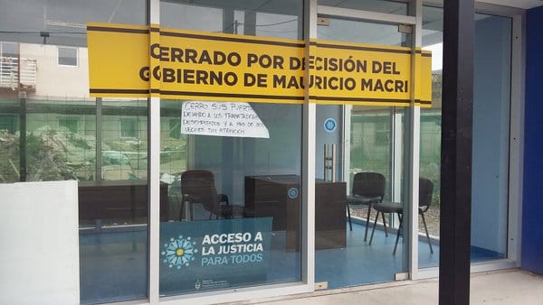 Preocupación en todo el país por la decisión de Macri de cerrar los Centros de Acceso a la Justicia