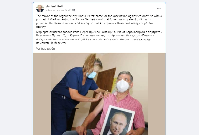 De Roque Pérez a Moscú: Gasparini se vacunó junto a una imagen de Putin y el Presidente ruso le contestó