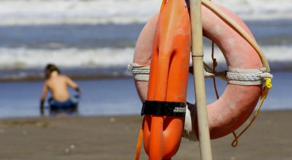 Continúan los conflictos con los guardavidas en la costa bonaerense