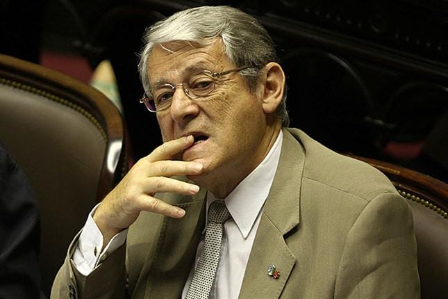 Kunkel: "No puede haber 6 fórmulas presidenciales en el FpV"