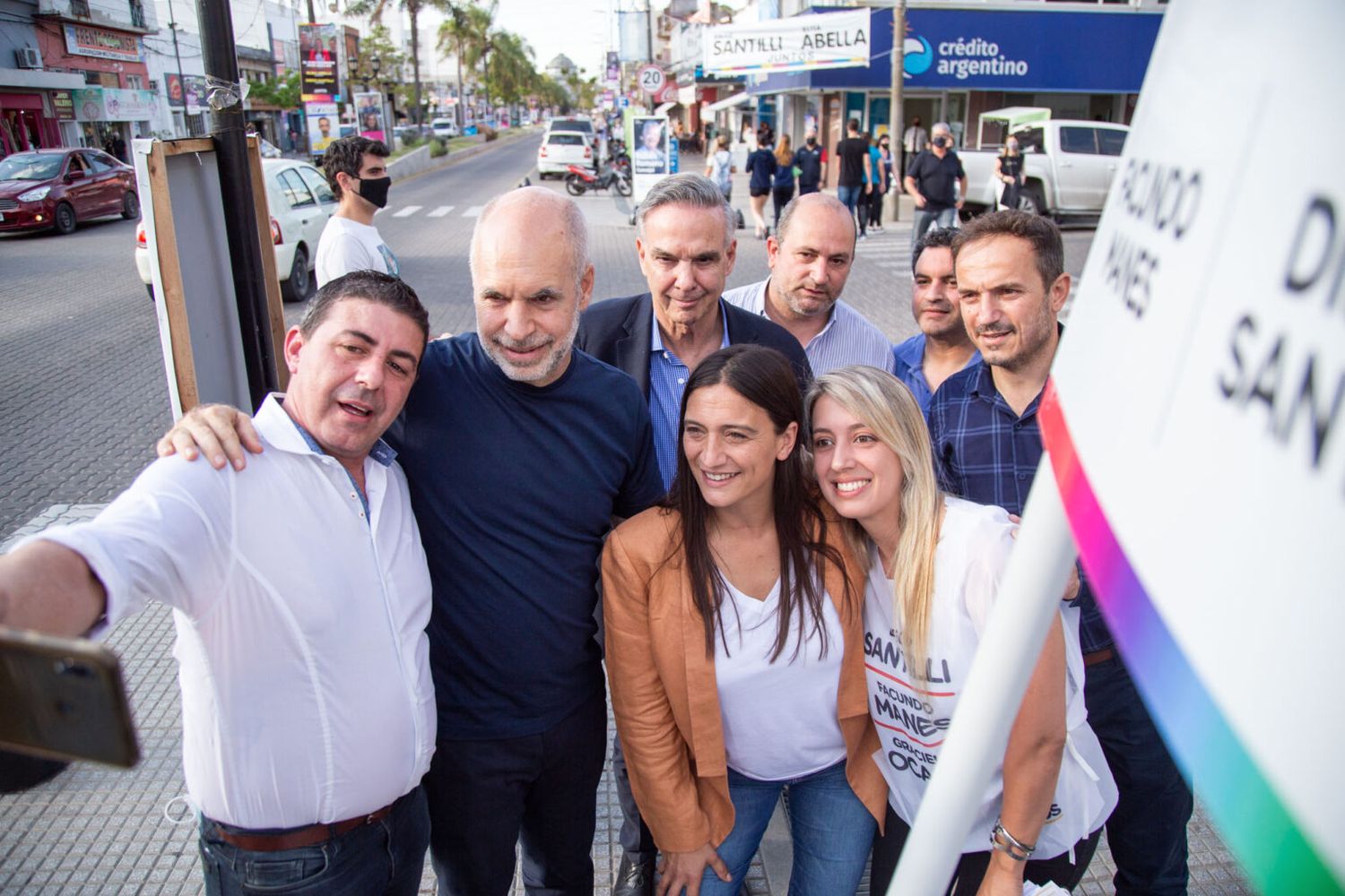 Rodríguez Larreta de campaña en Campana para apoyar a la candidata local de Juntos