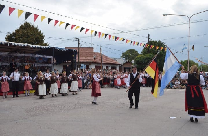 Olavarría: Colonia Hinojo se prepara para la 7ª Kreppelfest
