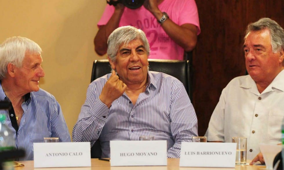Moyano ratificó la marcha del viernes y no descartó un paro nacional contra Macri