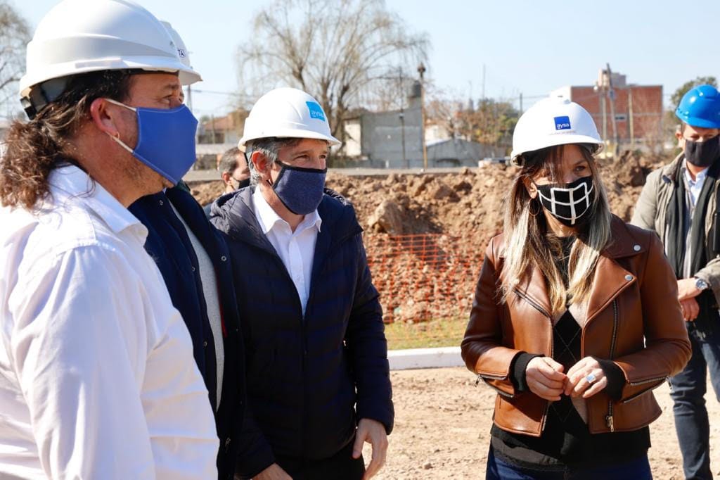 Florencio Varela: Watson y Galmarini firmaron convenio para reactivar obras de agua y saneamiento