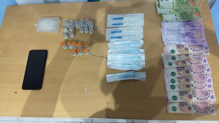 Escándalo en Berisso salpica a la Provincia: Robaba vacunas Sinopharm  y las vendía a 5 mil pesos
