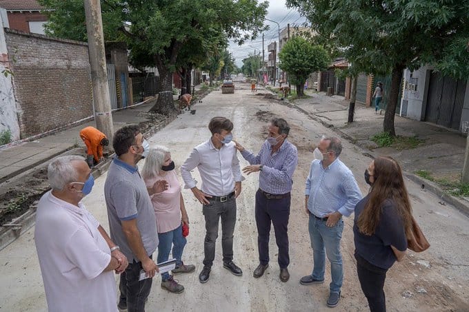 Morón: Ghi y Katopodis recorrieron las obras del nuevo Parque Lineal Haedo y de la calle Curutchet