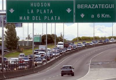 Simulacro de accidente en Autopista La Plata - Buenos Aires