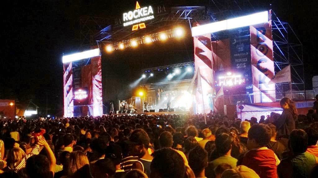 Lanzaron Rockea BA 2015 con show de La Vela Puerca en San Bernardo