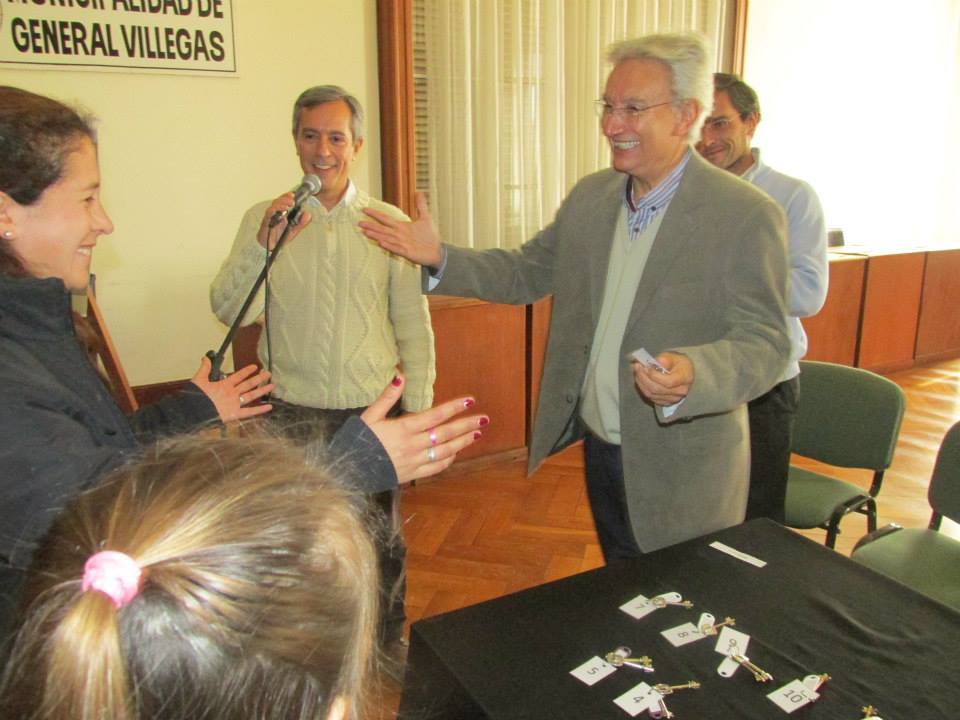 Pascual entregó 12 viviendas sociales en General Villegas