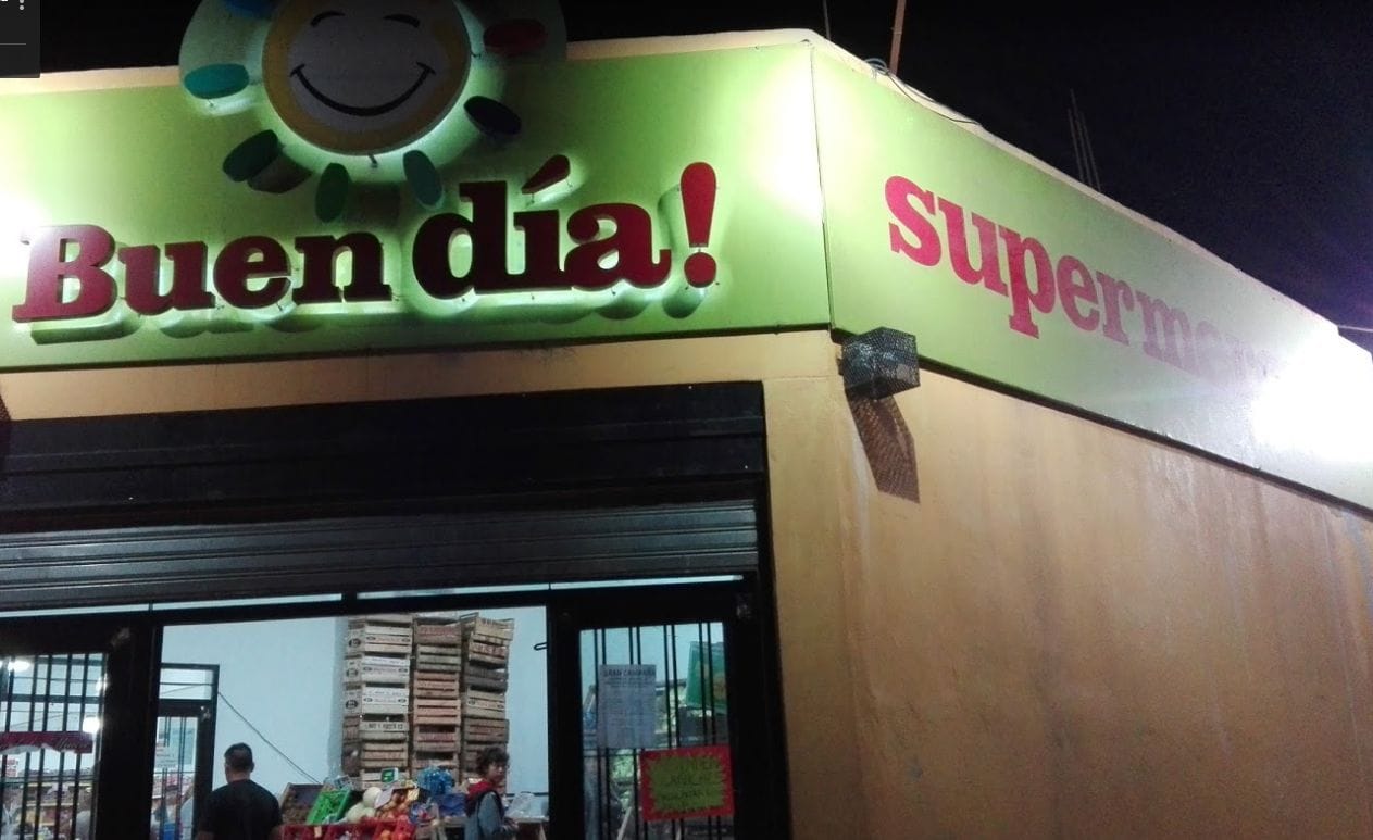 La Plata: Clausuran supermercado chino por vender comida “podrida”