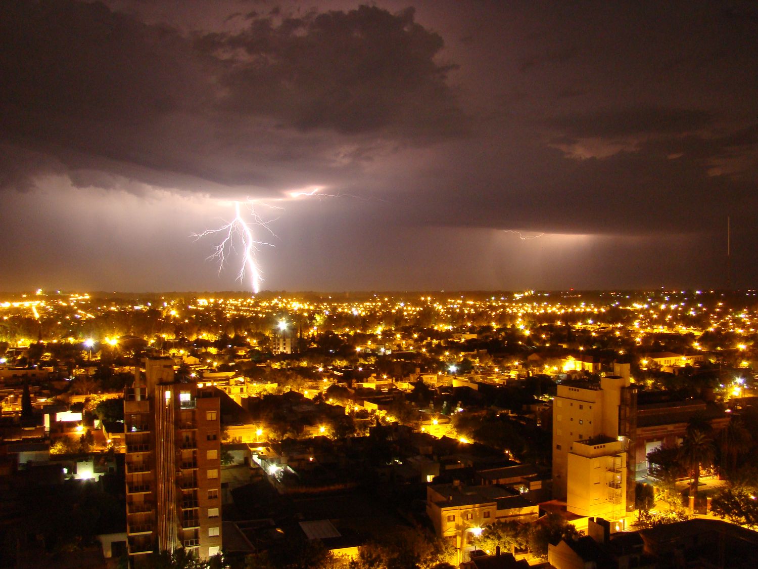 Rige el alerta meteorológico para la provincia de Buenos Aires