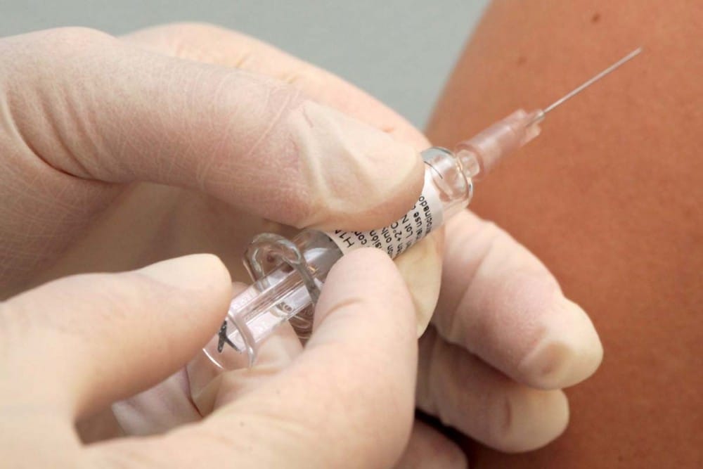 Lobería: Retoman campaña de vacunación antigripal