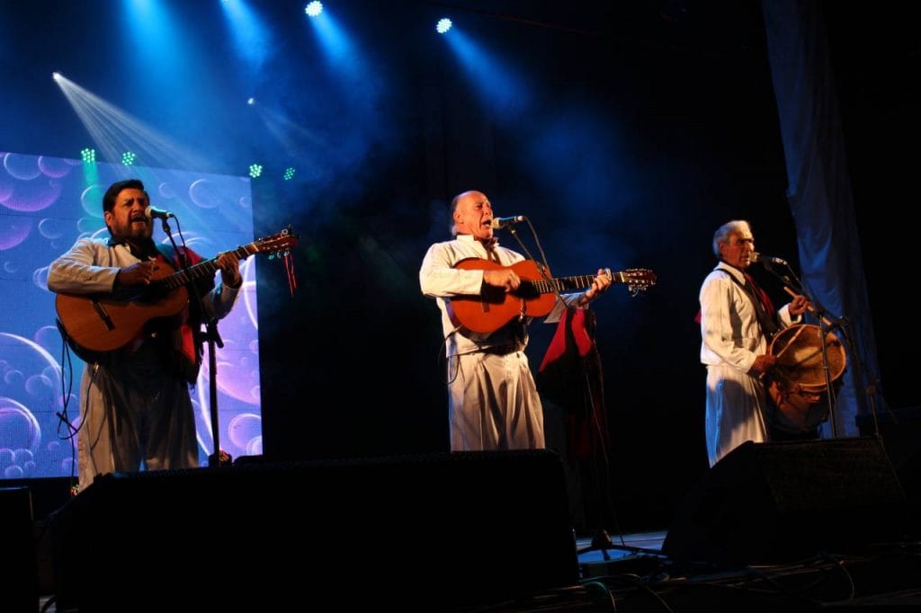 Vuelve la Fiesta de la Guitarra a Dolores: Grandes artistas, noche de payadores y precios populares