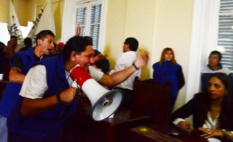 Luján: Escándalo en el HCD durante apertura de sesiones ordinarias