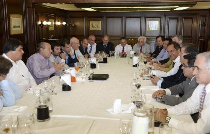 Pensando en 2015, Scioli se reunió con intendentes de la Quinta Sección