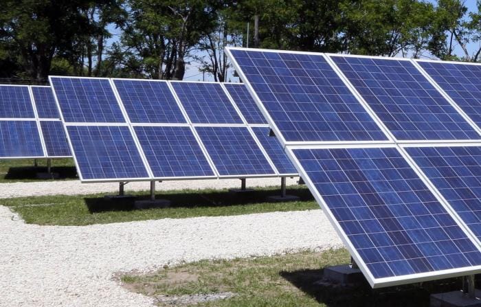 Provincia instalará paneles solares en Jardines de Infantes