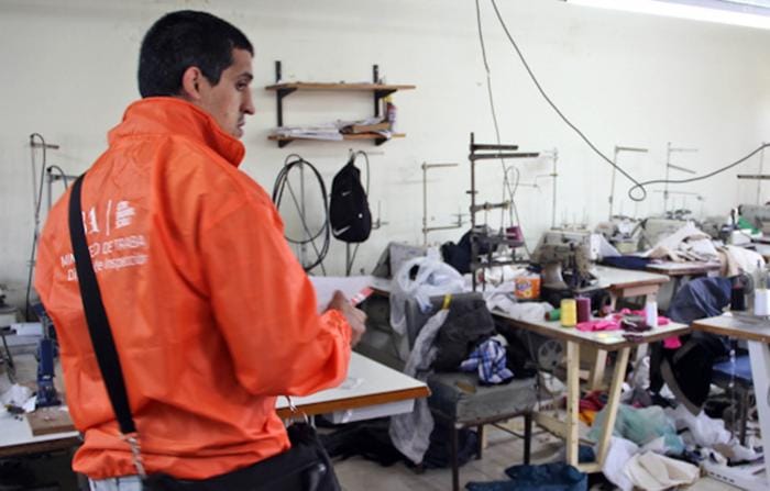 La Matanza: Rescatan a niño de 13 años de un taller textil clandestino 