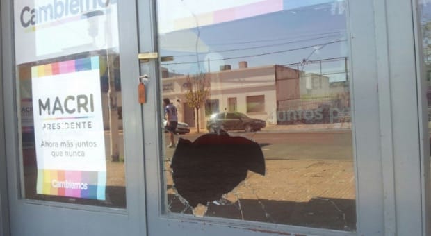 Denuncian ataque contra un local de Cambiemos en Tandil