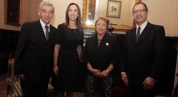 Vidal viajó a Chile en busca de inversiones para la Provincia