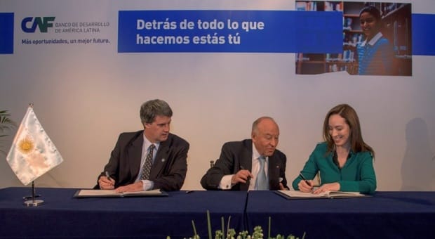 Vidal firmó el acuerdo para Planta Potabilizadora y obras en la Cuenca Río Luján