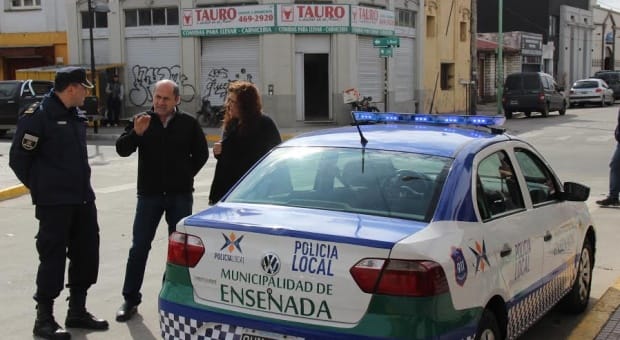 Ensenada: Secco compró patrulleros con fondos propios del municipio