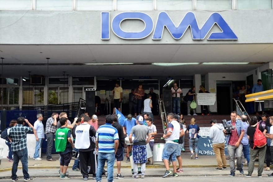 IOMA aseguró que regularizó pagos y advirtió a Femeba por el corte de prestaciones