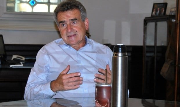 El kirchnerismo mide a Agustín Rossi como posible candidato para pelear la presidencia en 2019