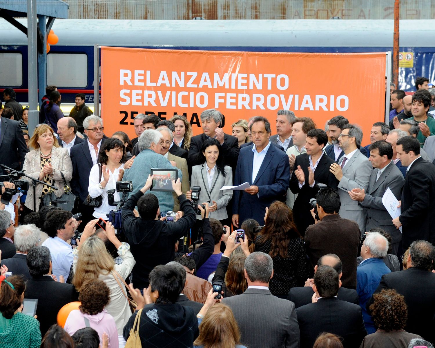 Scioli inauguró Estación Transformadora 25 de Mayo