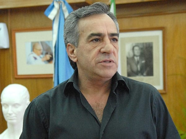 Malvinas Argentinas: Cien familias ganaron juicio al Intendente Cariglino