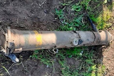 La Plata: Obreros encontraron un misil e investigan si es el robado durante la gestión de Agustín Rossi en 2015
