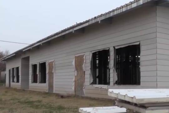 El intendente de Pehuajó estalló contra Cambiemos por el abandono en la construcción de un jardín de infantes