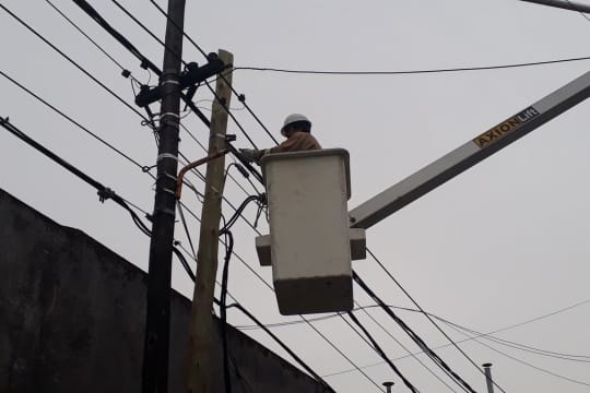 Apagón eléctrico: El servicio se restableció en varias zonas de la provincia