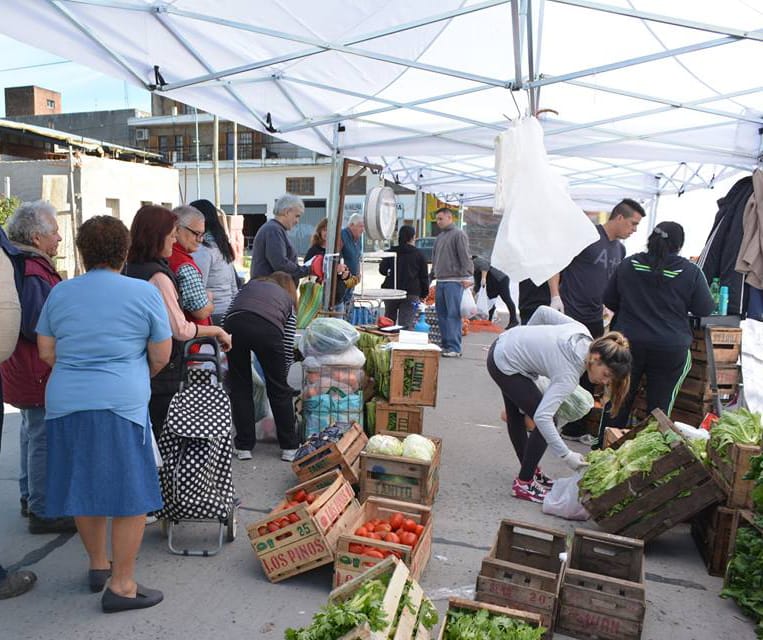 Avellaneda: Ya funciona la Feria de Mercados Populares