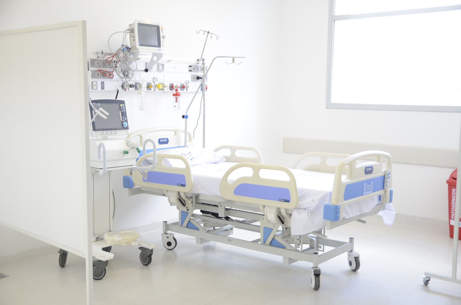Hospital Posadas sumó camas de terapia intensiva para tratar a pacientes con coronavirus