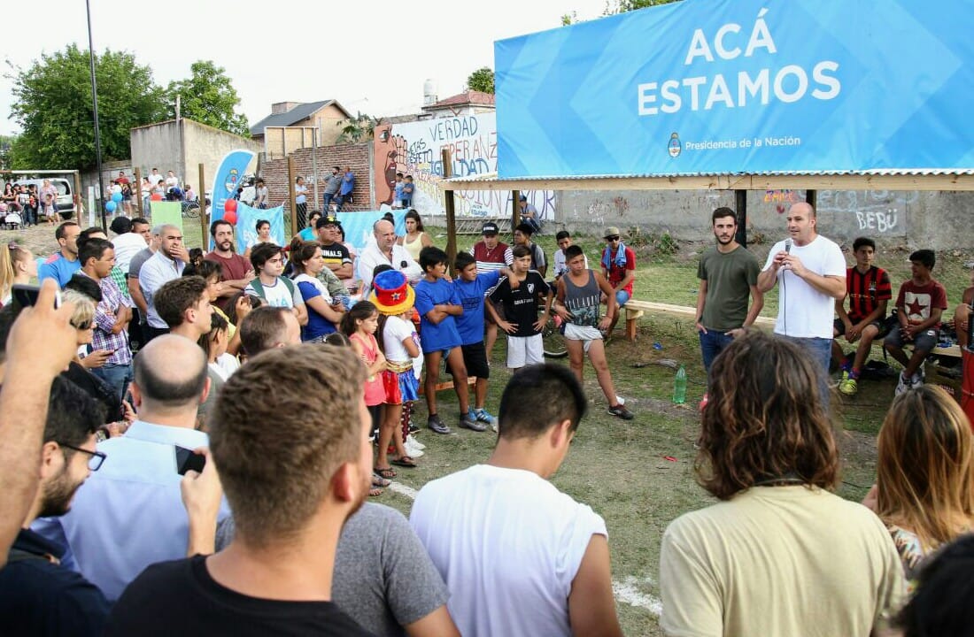 Quilmes: Martiniano Molina y Pedro Robledo inauguraron cancha de fútbol en Monte Matadero