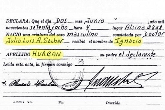 Prohíben salir del país a médico que constató acta de nacimiento de Ignacio Hurban