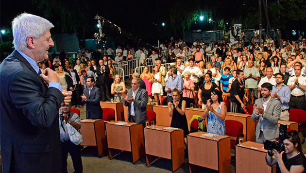 Con presencia de dirigentes massistas, Andreotti reasumió en San Fernando