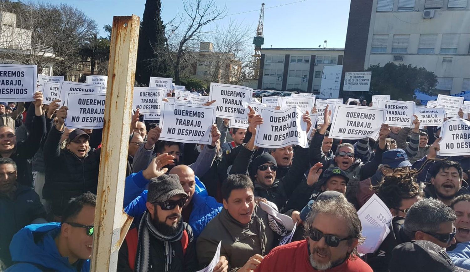 Trabajadores del Astillero Río Santiago vuelven a movilizarse este martes