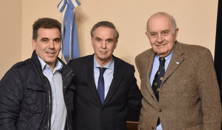 "Juntos por el cambio" suma al parlamentario del Mercosur, Alberto Asseff, que rompe con Espert