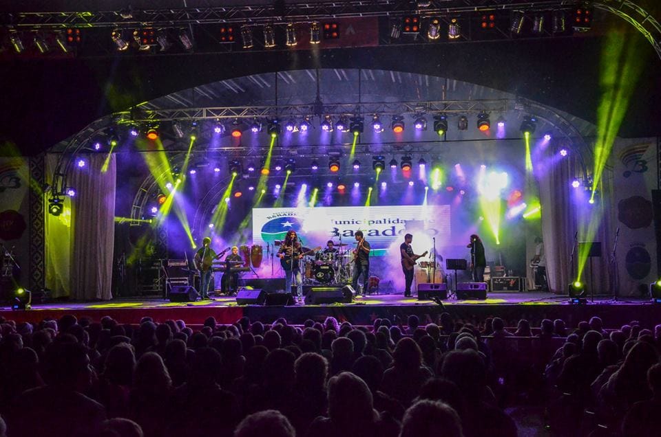Valeria Lynch cierra el Festival de Música Popular de Baradero